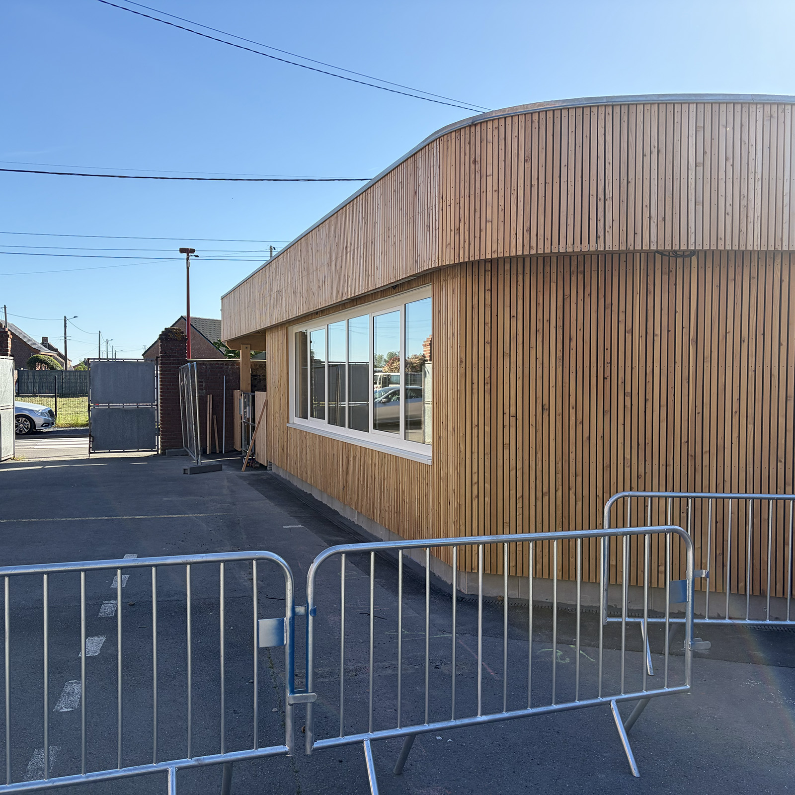 Hergnies · Extension école